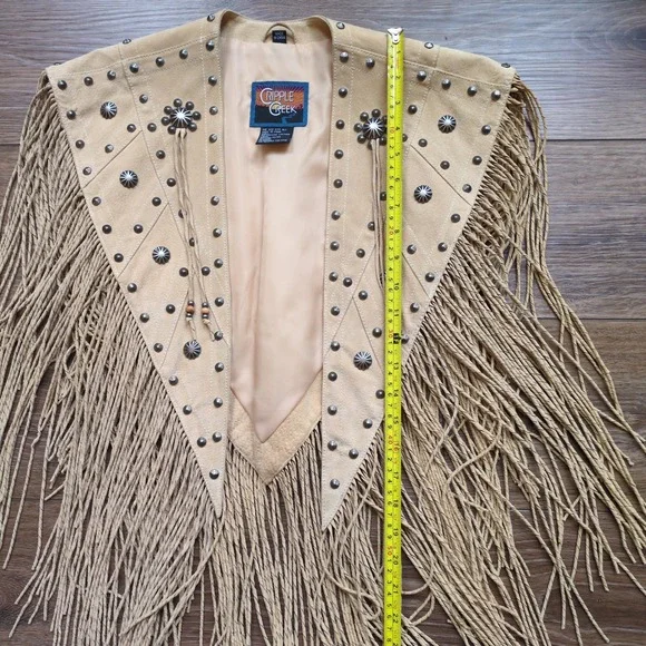 Cripple Creek Vest Tan Leather Fringe Studded Western Capelet Poncho Festival OS - Picture 8 of 14